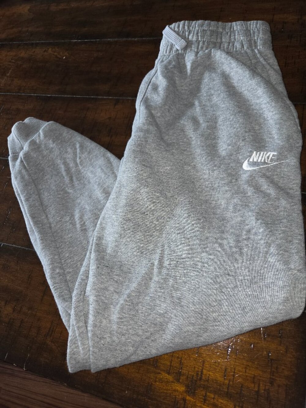 Boys nike jogger sweatpants size large